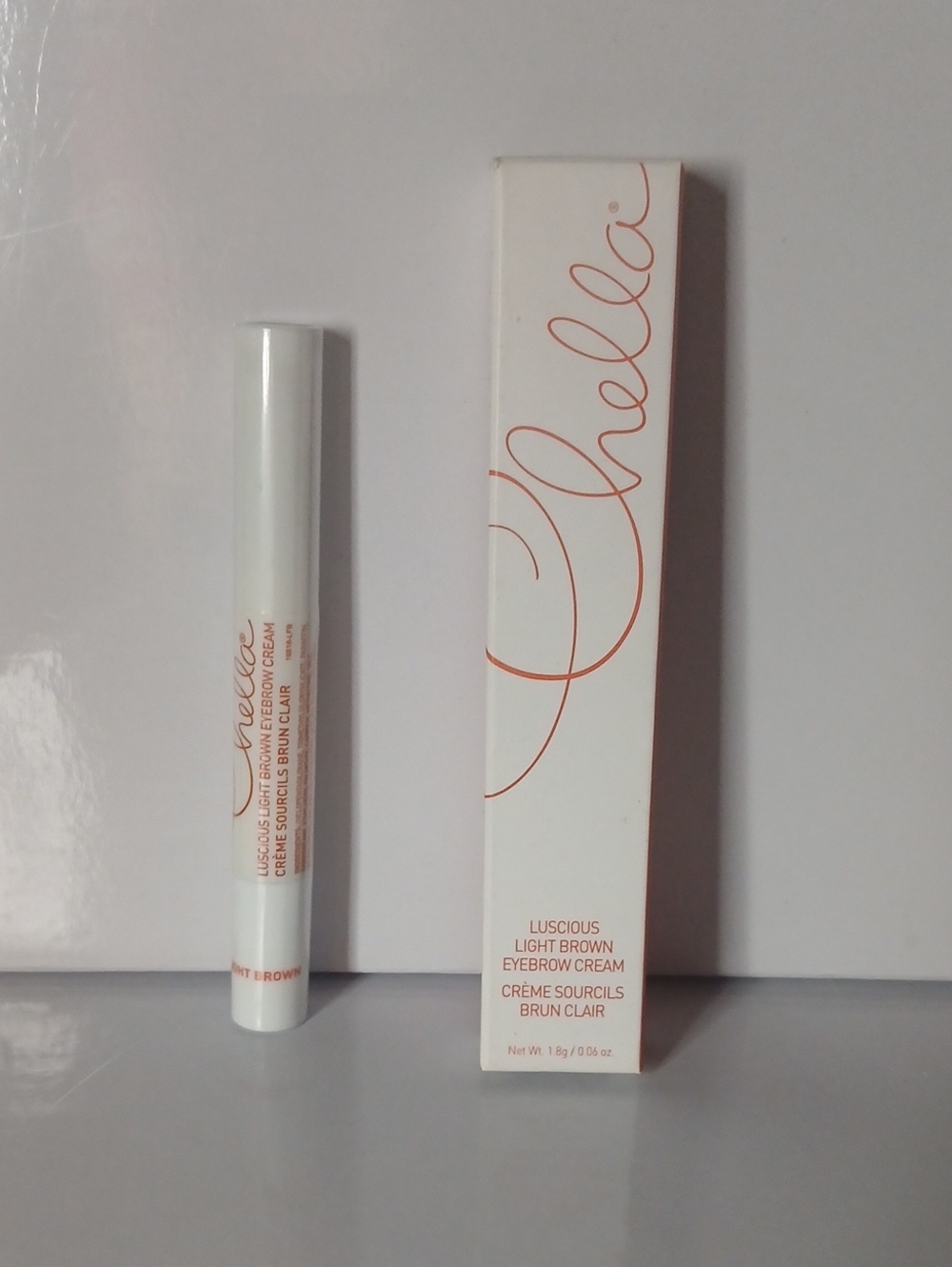 NIB Chella Luscious Light Brown EyeBrow Cream